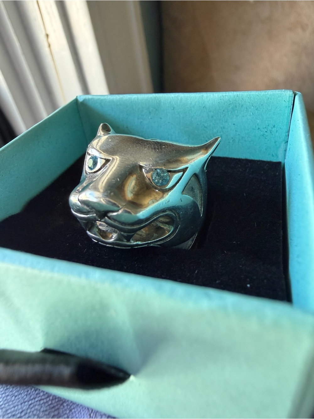John Hardy Heavy Silver Panther Head Ring with Blue Sapphire Eyes - Size 7